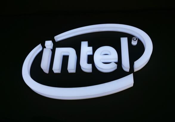 罕見交給臺(tái)積電代工 Intel CEO的新策略：買買買